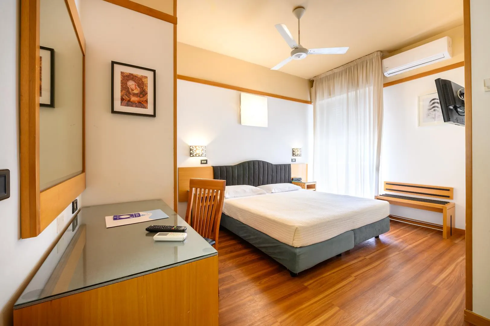 Hotel St Gregory Park Rimini